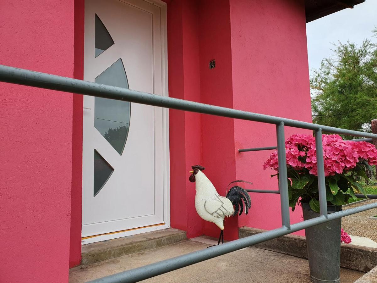 Gite De La Maison Du L.A.C Simard المظهر الخارجي الصورة