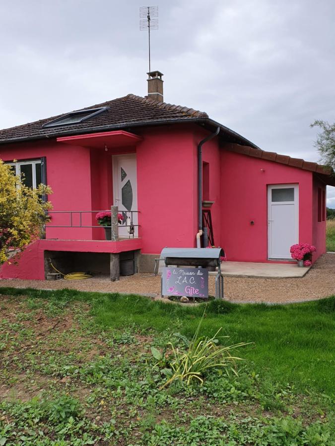 Gite De La Maison Du L.A.C Simard المظهر الخارجي الصورة