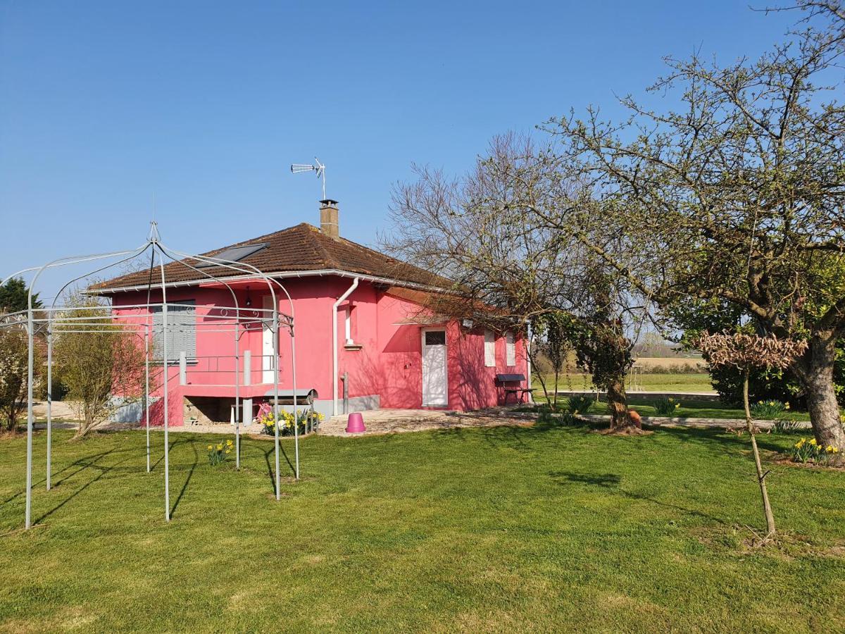 Gite De La Maison Du L.A.C Simard المظهر الخارجي الصورة